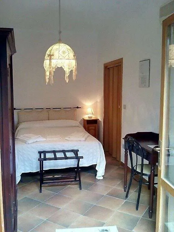Hotel Il Gelsomino Grosseto 0*,  Italia