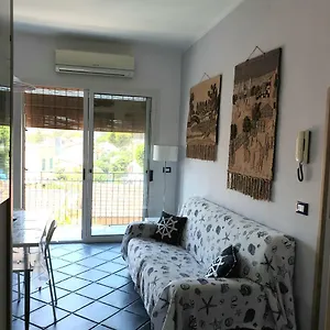 https://casa-maro.sicilyhotelsitaly.net